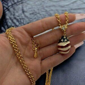 Joan Rivers Classics Collection American Flag Egg Necklace 30” USA Star Red Blue